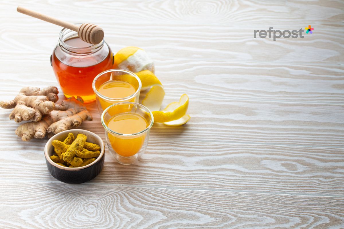benefits of honey and turmeric